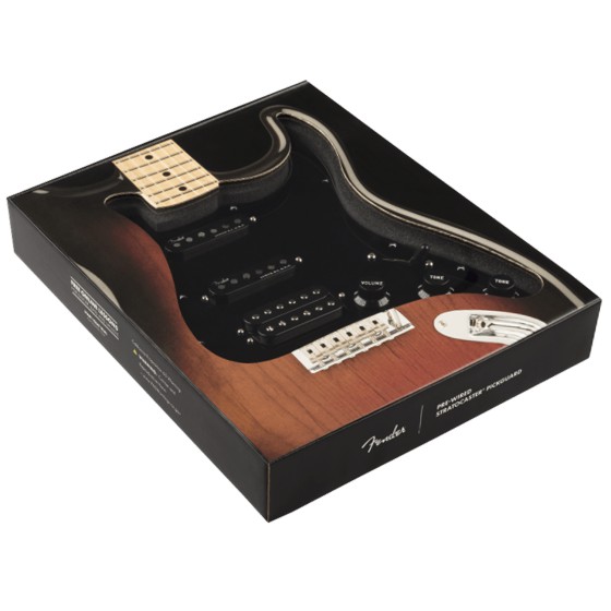 Fender Golpeador Precableado Strato HSS Black 11