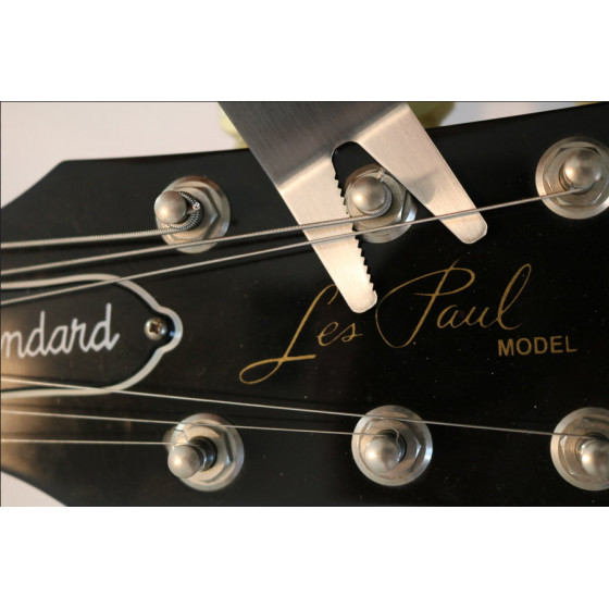 Music Nomad MN224 Cambio Cuerdas