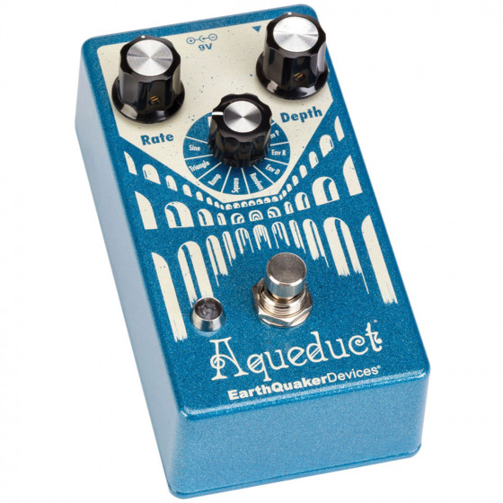 Earthquaker Devices Aqueduct