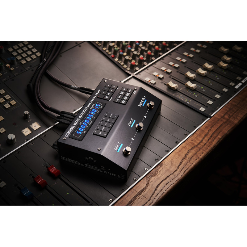 Boss SDE-3000D Dual Digital Delay Effects Pedal