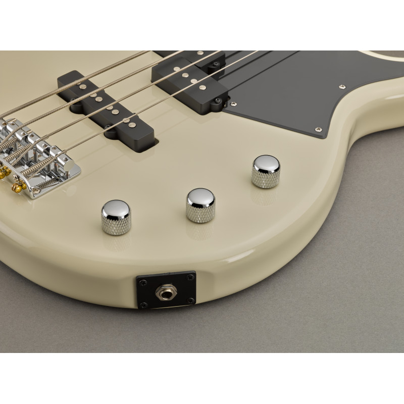 Yamaha BB234 Vintage White