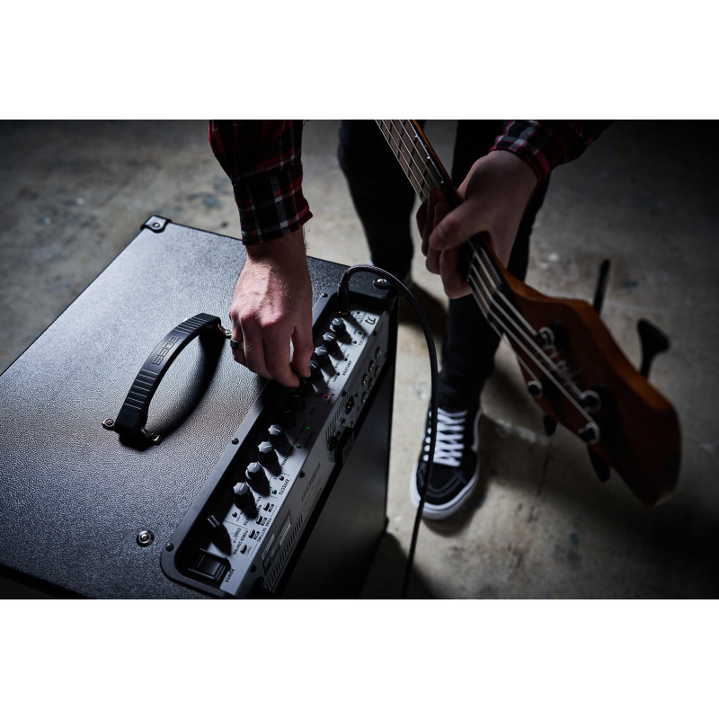 Boss Katana Bass 210