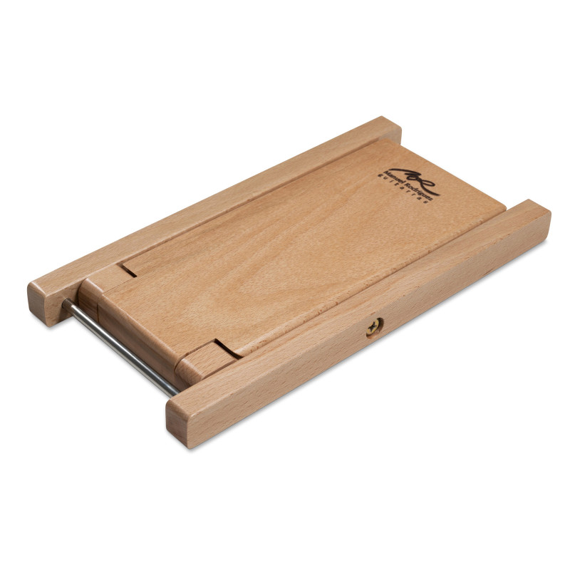 Manuel Rodiguez Banquillo de Pie Madera