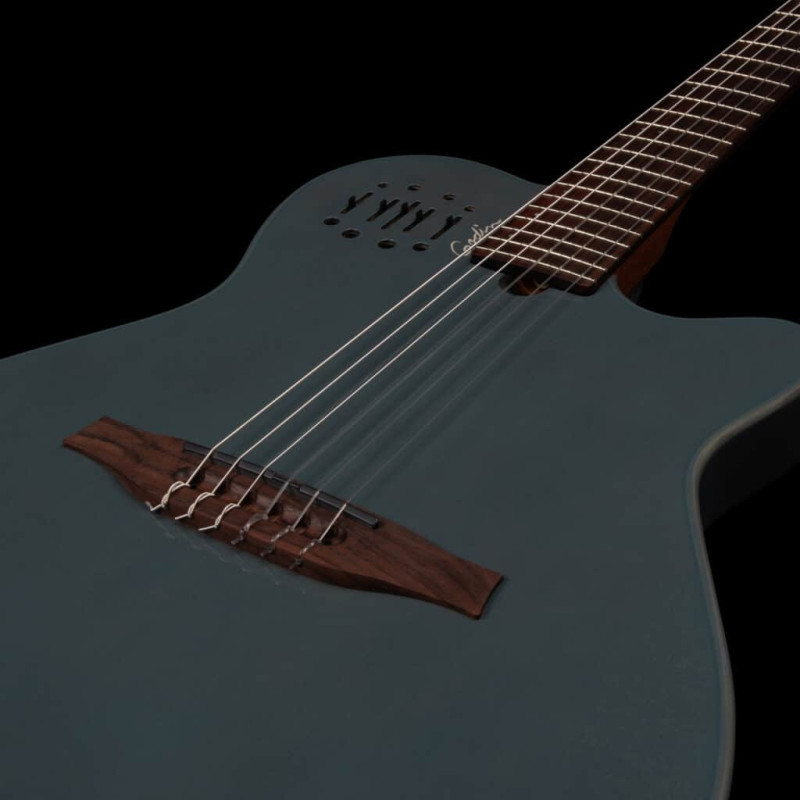 Godin Multiac Mundial Arctik Blue