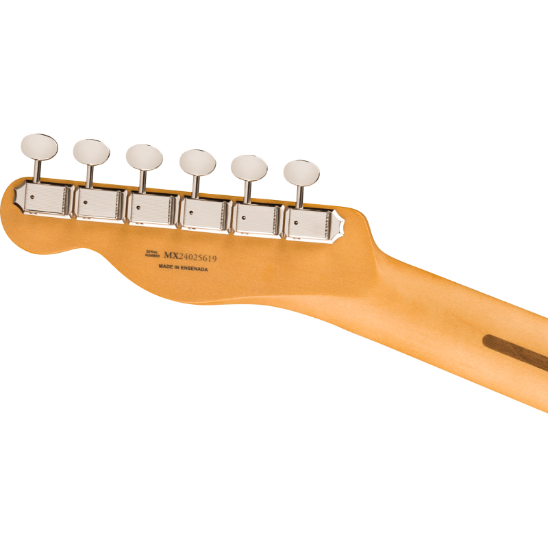 The Fender Player II Telecaster RW White Blonde combines classic Telecaster design with modern features. This electric guitar fe