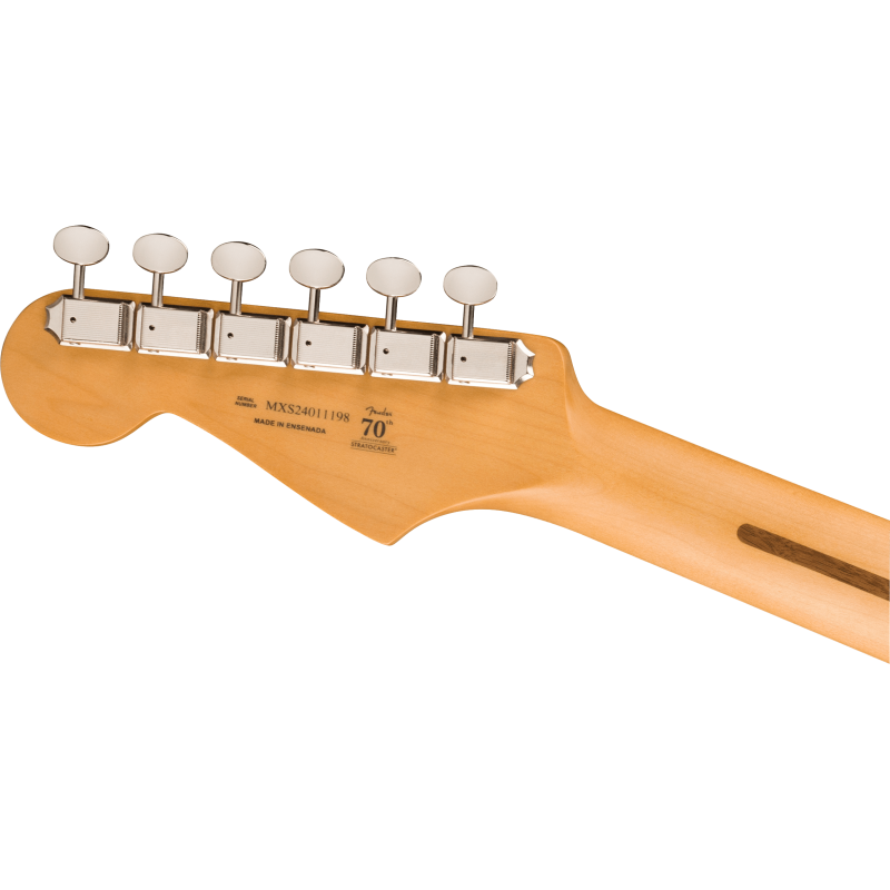 The Fender Player II Stratocaster RW White Blonde features a classic design with a modern twist. This electric guitar is perfect