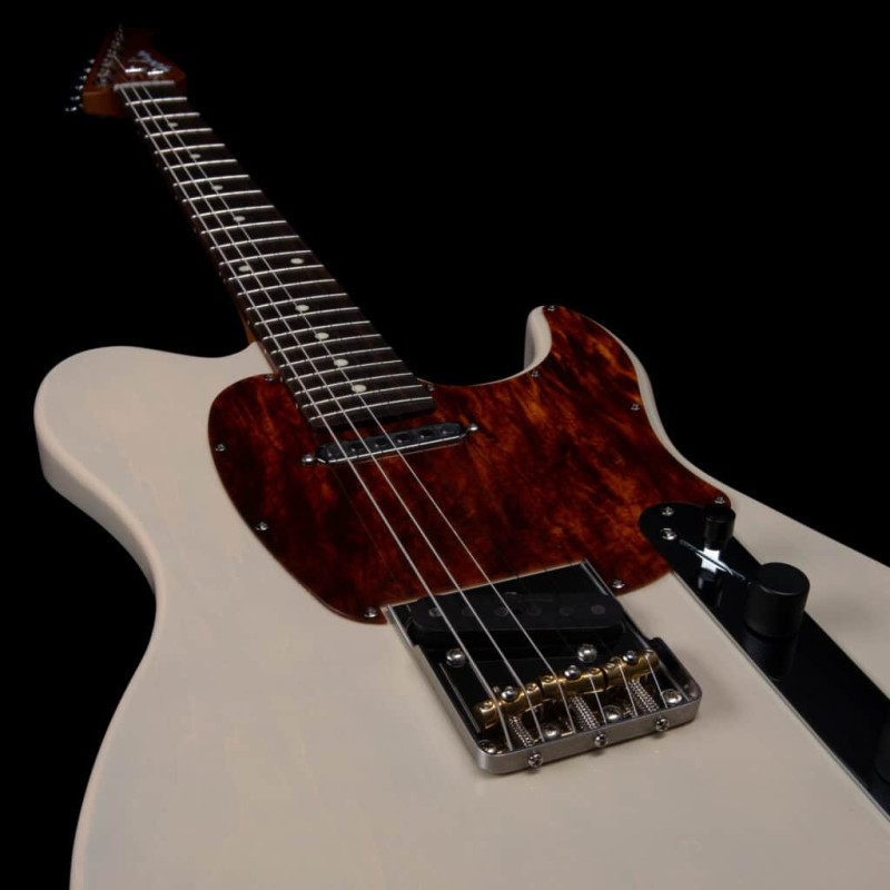 Godin Stadium Pro Ozark Cream RN with Gig Bag