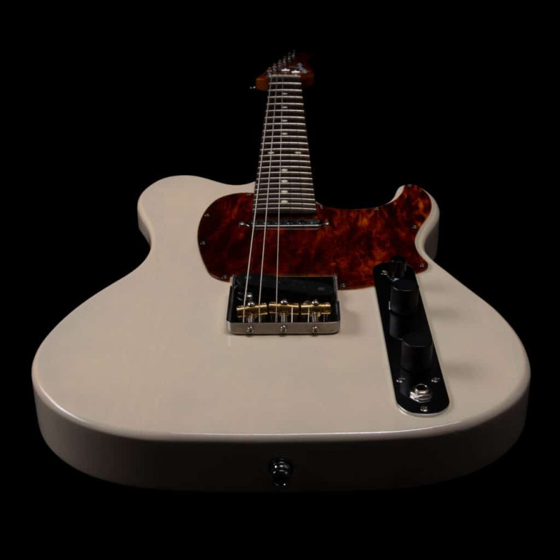 Godin Stadium Pro Ozark Cream RN with Gig Bag